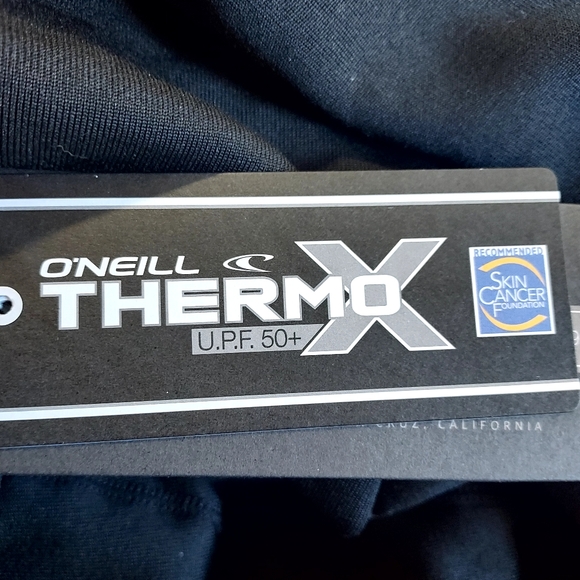 O'Neill  Thermo X Long Sleeve Insulative Top Black - Size: Large - Picture 4 of 5